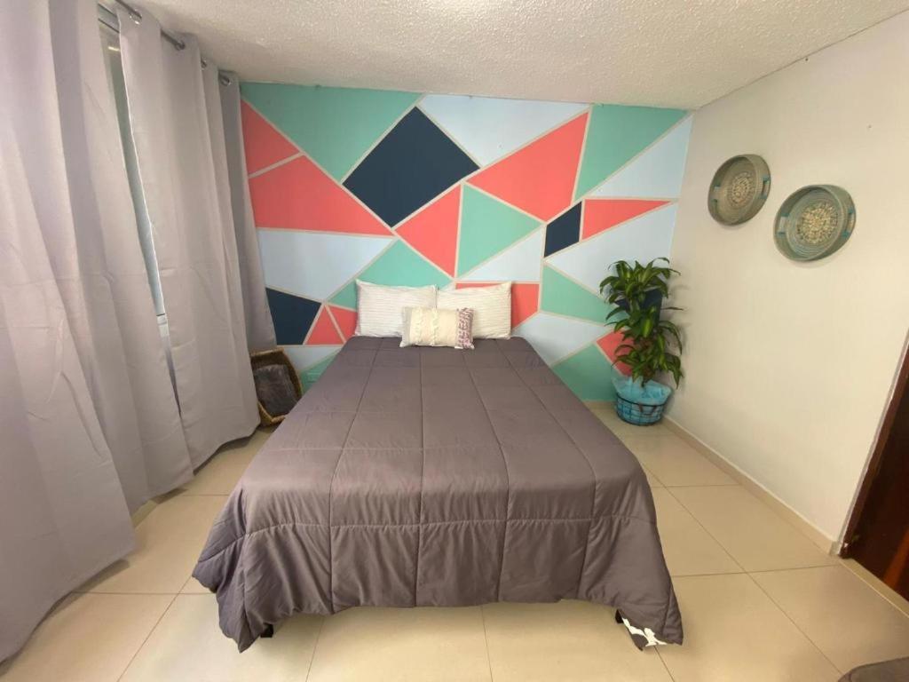 Isla Verde Tower Apts *
